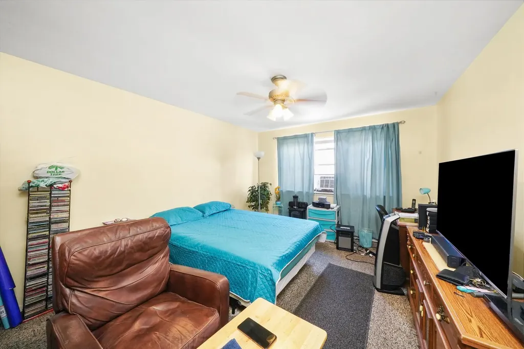 7801 South South Shore Drive Chicago IL 60649