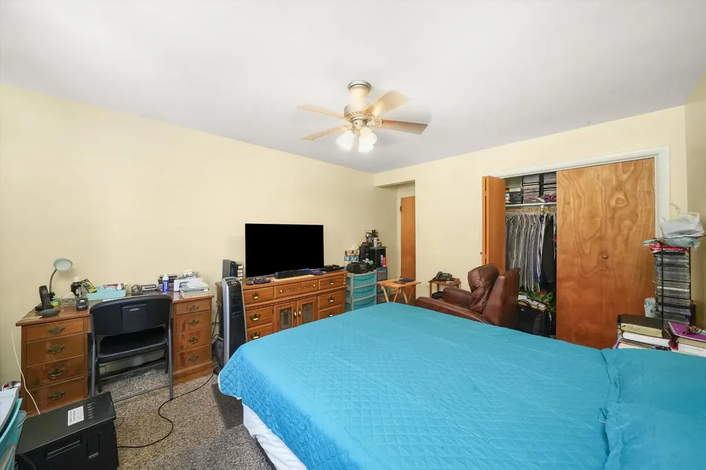 7801 South South Shore Drive Chicago IL 60649