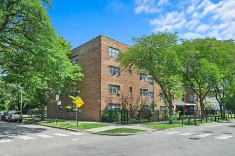 7801 South South Shore Drive Chicago IL 60649