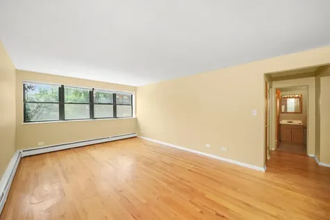 7801 South South Shore Drive Chicago IL 60649