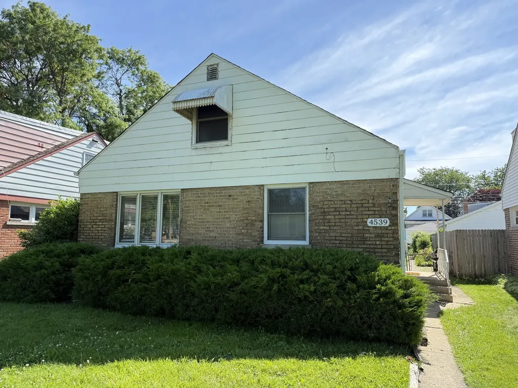 4539 Clyde Avenue Lyons IL 60534