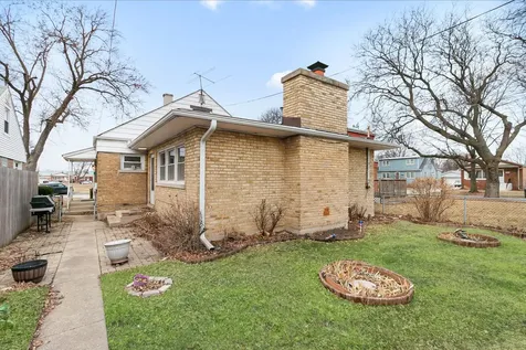 4539 Clyde Avenue Lyons IL 60534