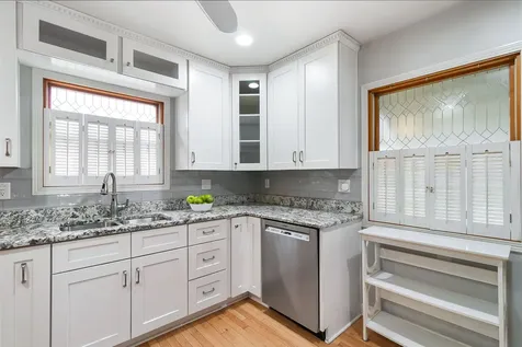 4539 Clyde Avenue Lyons IL 60534