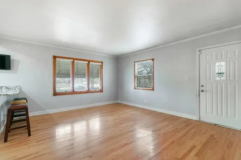 4539 Clyde Avenue Lyons IL 60534