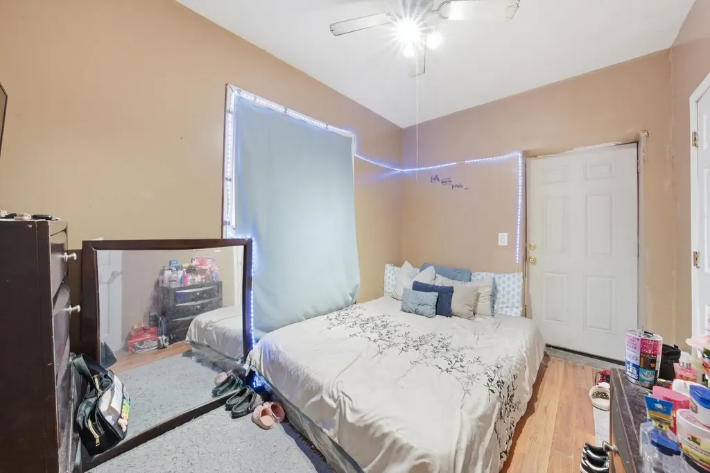 7948 South Drexel Avenue Chicago IL 60619