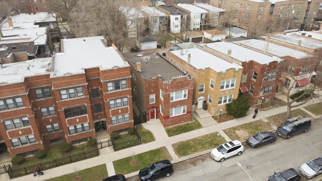 7948 South Drexel Avenue Chicago IL 60619