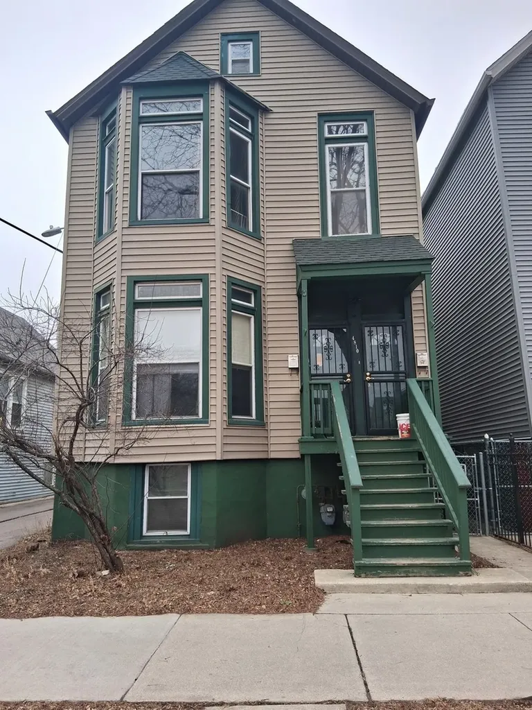 4810 South Union Avenue Chicago IL 60609