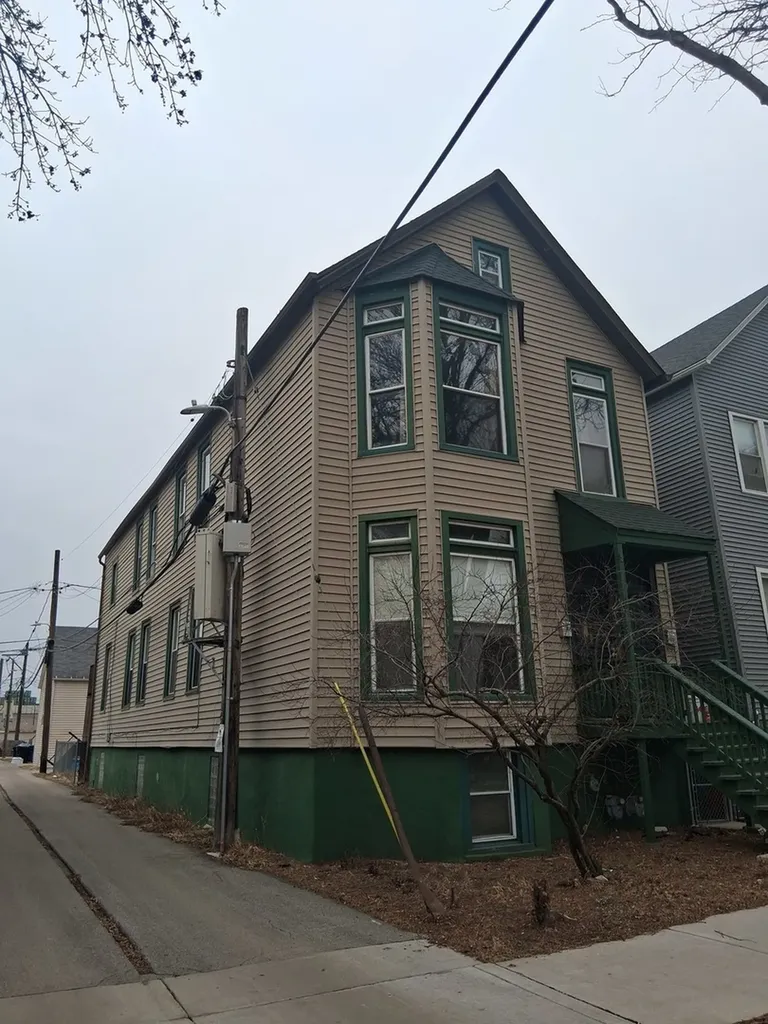 4810 South Union Avenue Chicago IL 60609
