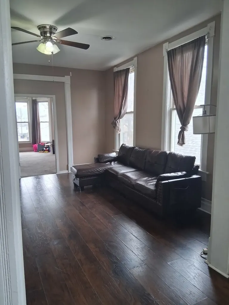 4810 South Union Avenue Chicago IL 60609