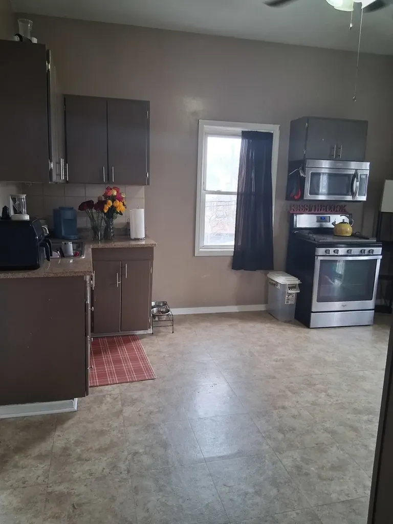 4810 South Union Avenue Chicago IL 60609