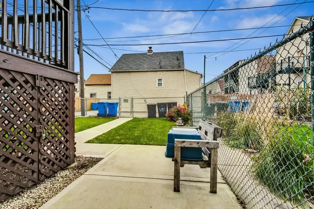 4810 South Union Avenue Chicago IL 60609