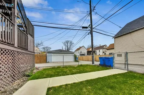 4810 South Union Avenue Chicago IL 60609