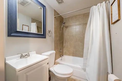 4553 West 56th Street Chicago IL 60629