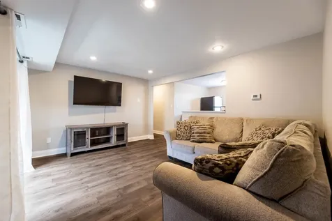 4553 West 56th Street Chicago IL 60629