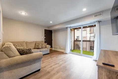 4553 West 56th Street Chicago IL 60629