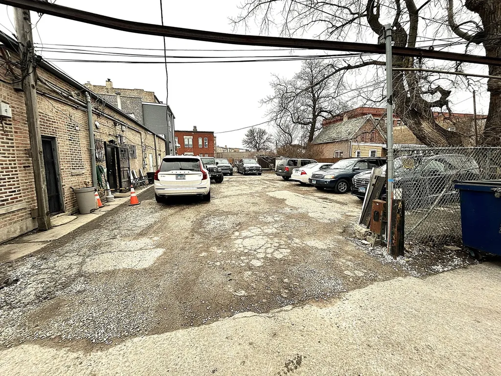 3620 West Division Street Chicago IL 60651
