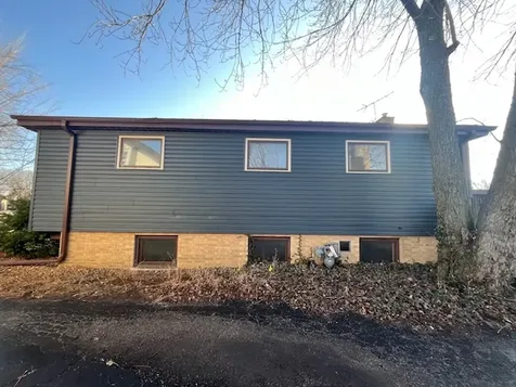5009 West 101st Street Oak Lawn IL 60453
