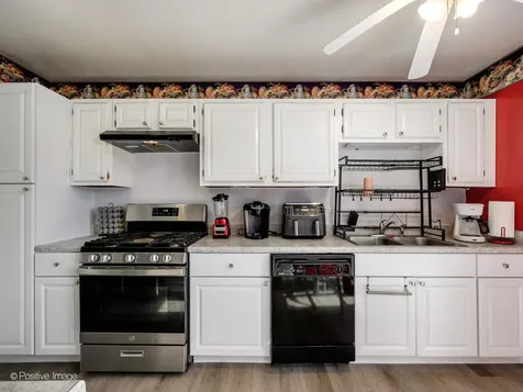 5943 Woodgate Drive Matteson IL 60443