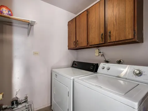 5943 Woodgate Drive Matteson IL 60443