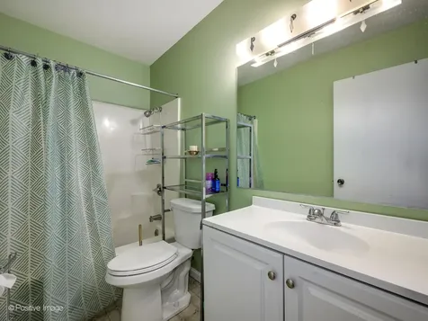 5943 Woodgate Drive Matteson IL 60443