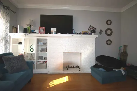 334 East 75th Street Chicago IL 60619