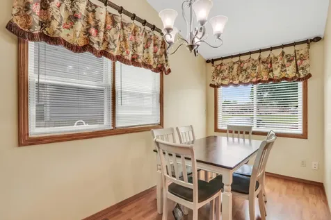 2207 Eshcol Avenue Zion IL 60099
