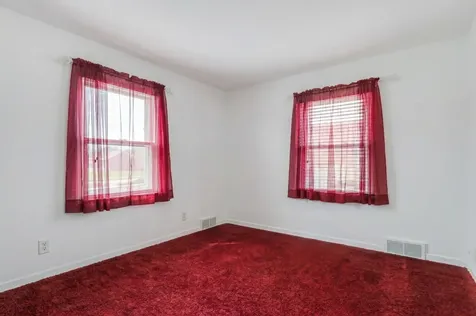 2207 Eshcol Avenue Zion IL 60099