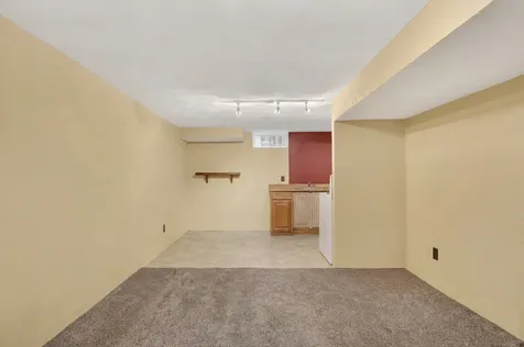 2207 Eshcol Avenue Zion IL 60099