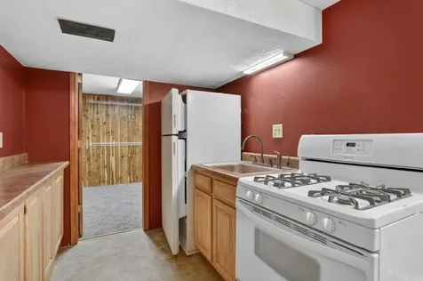 2207 Eshcol Avenue Zion IL 60099