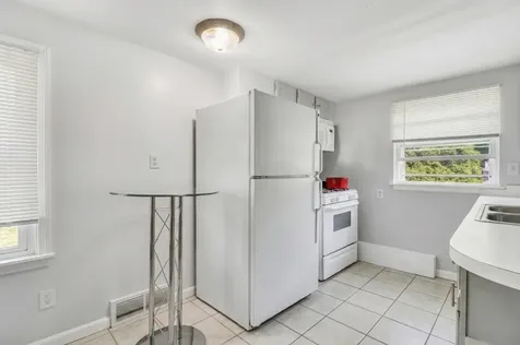 2207 Eshcol Avenue Zion IL 60099