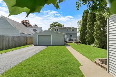 2207 Eshcol Avenue Zion IL 60099