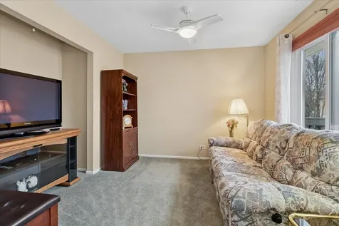 223 Winding Oak Lane Buffalo Grove IL 60089