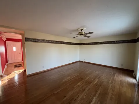 1991 South Lakeshore Drive Goreville IL 62939