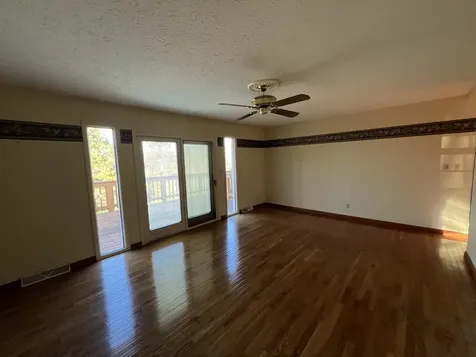 1991 South Lakeshore Drive Goreville IL 62939