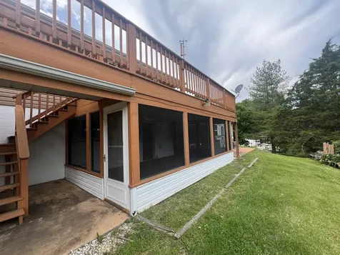 1991 South Lakeshore Drive Goreville IL 62939