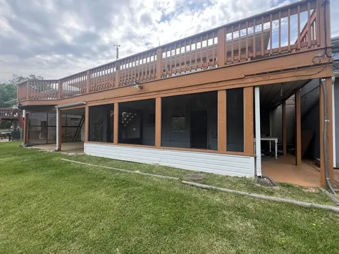 1991 South Lakeshore Drive Goreville IL 62939