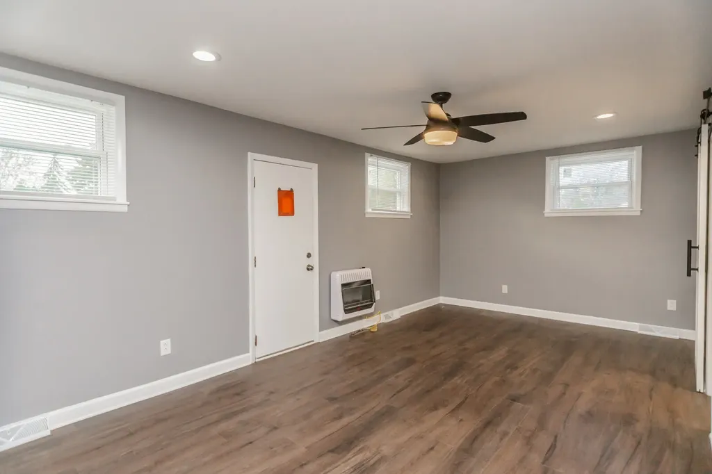 8500 South Prairie Avenue Chicago IL 60619