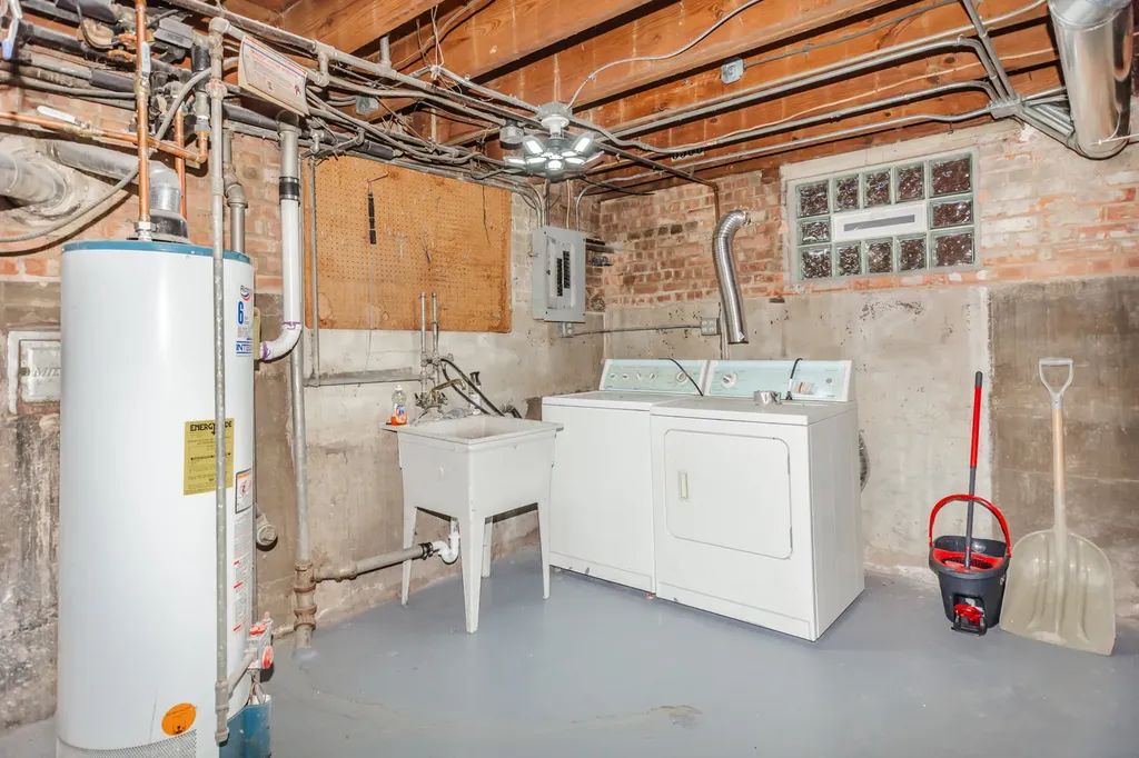 8500 South Prairie Avenue Chicago IL 60619