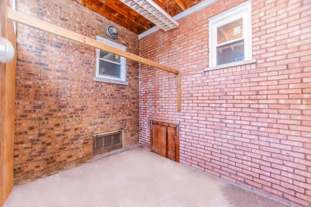 8500 South Prairie Avenue Chicago IL 60619