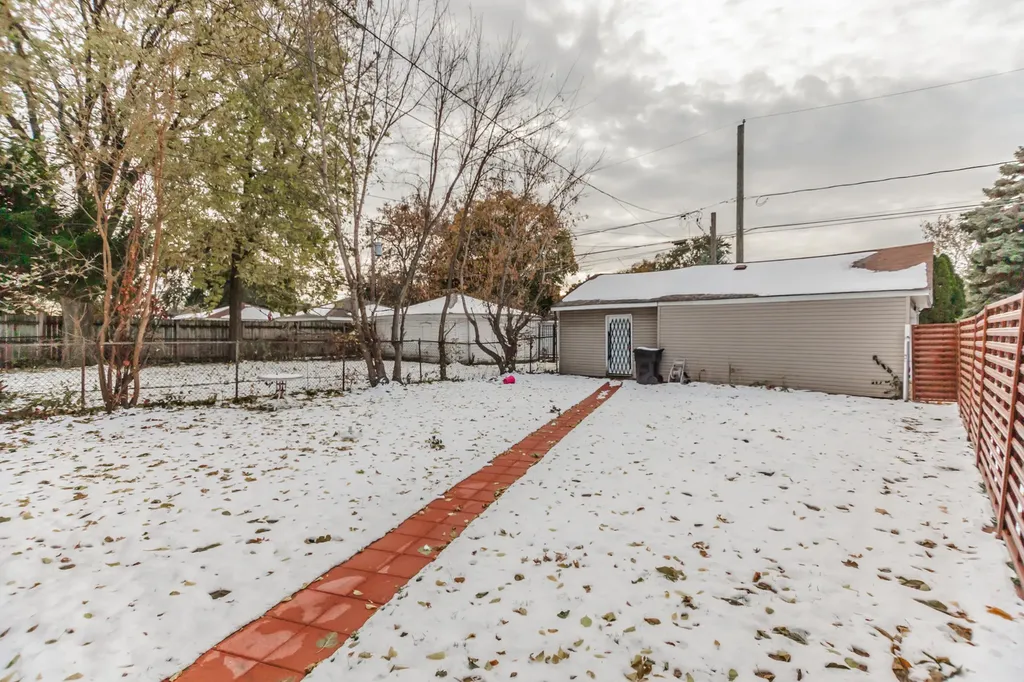 8500 South Prairie Avenue Chicago IL 60619