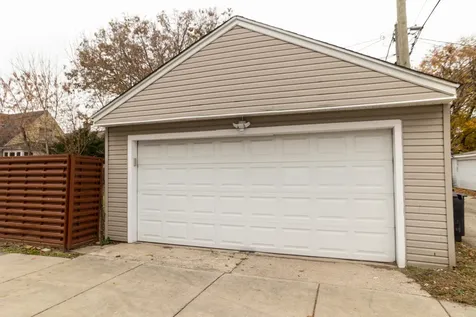8500 South Prairie Avenue Chicago IL 60619