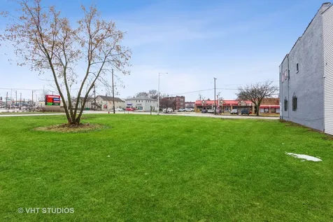 456 North Collins Street Joliet IL 60432