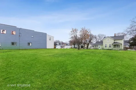 456 North Collins Street Joliet IL 60432