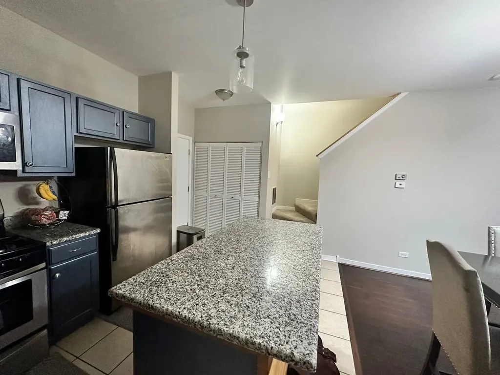 830 East Bowen Avenue Chicago IL 60653