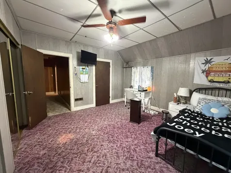405 East Seminary Avenue Hoopeston IL 60942