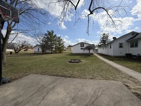 405 East Seminary Avenue Hoopeston IL 60942