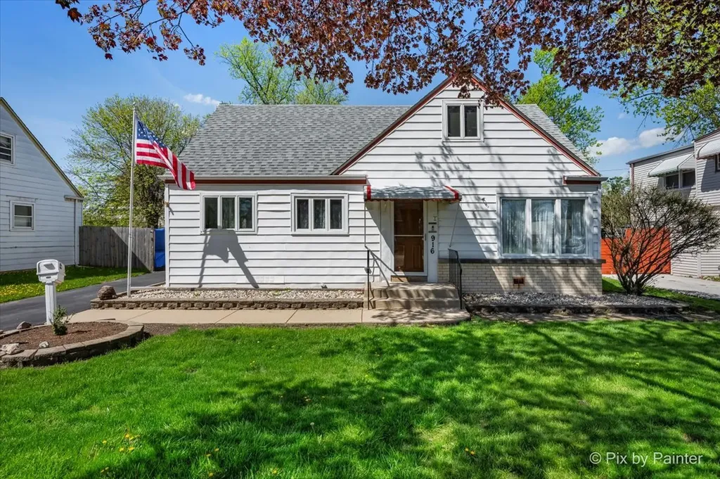 916 North Roberta Avenue Melrose Park IL 60164