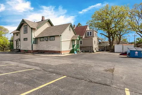 818 State Street Lemont IL 60439
