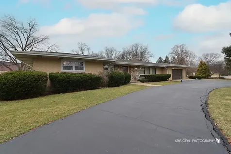 20W371 Diversey Avenue Addison IL 60101