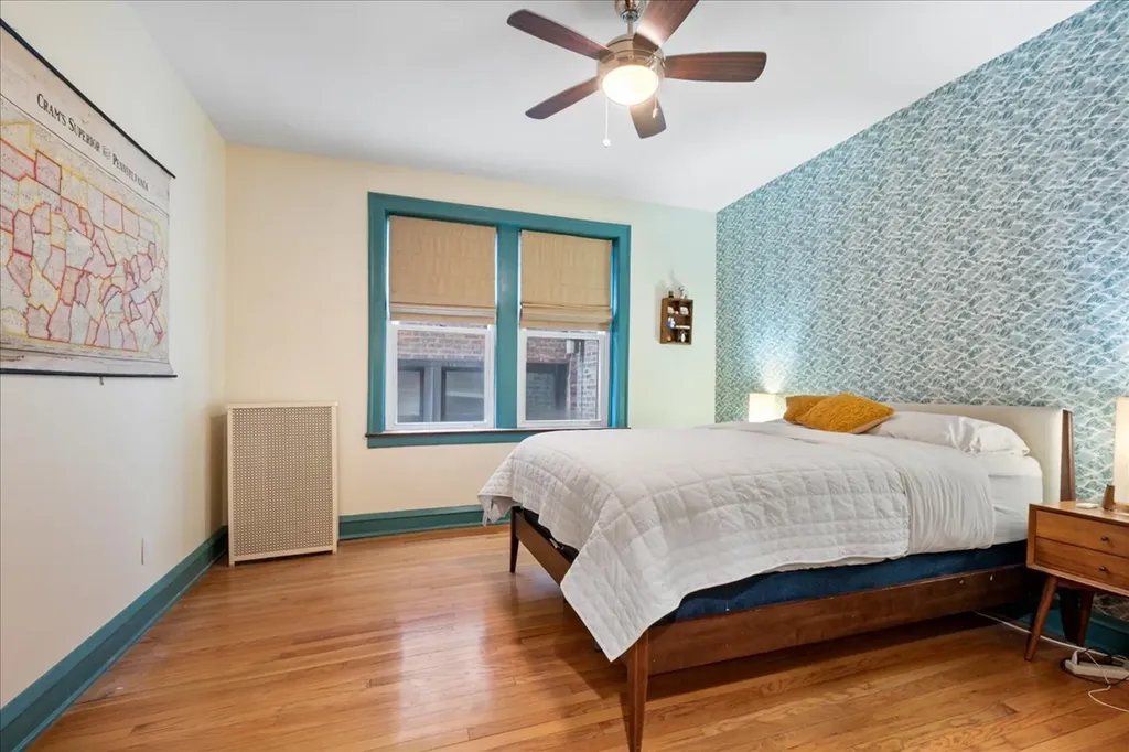 2751 West Giddings Street Chicago IL 60625